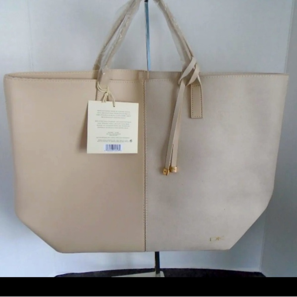 DONNA KARAN Tote